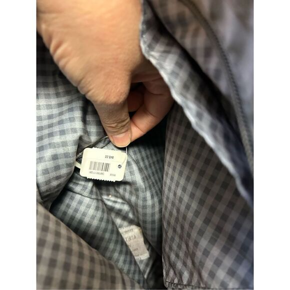 Bath & Body Works Gray Metallic Shoulder Tote Bag Sequins and Accessory Bag set. - Picture 4 of 6